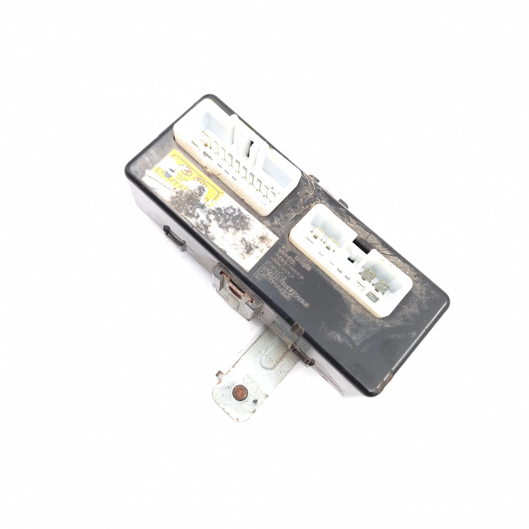 Calculator / Modul Hyundai Santa Fe 2 (Cm) 2005 > Bcm 954004F100, 95400-4F100 Omron