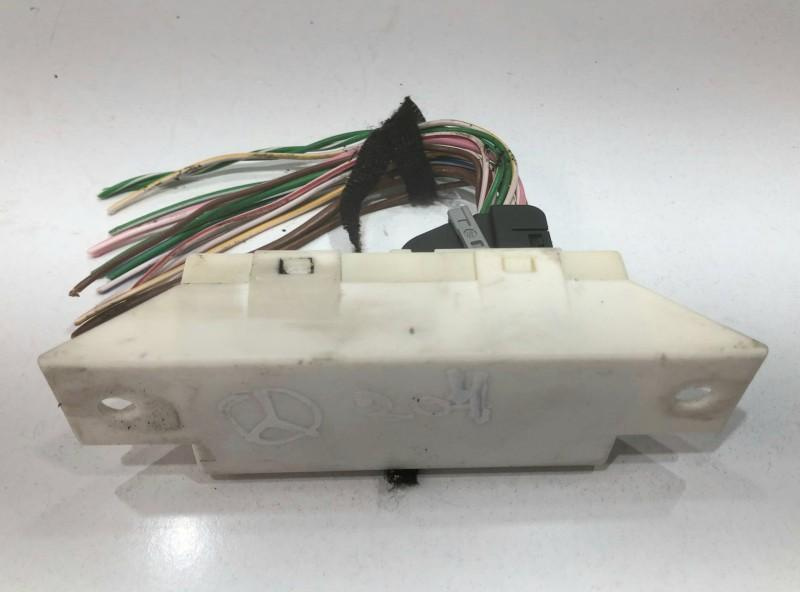 Calculator / Modul lumini a1669007101 Mercedes-Benz C-Class W204/S204/C204 [facelift] [2011 - 2015]