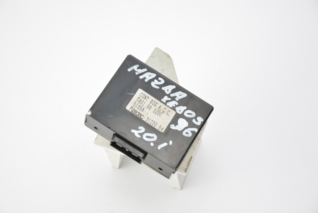 Calculator / Modul Mazda XEDOS 9 (TA) 1993 - 2002 Benzina TA0166320C