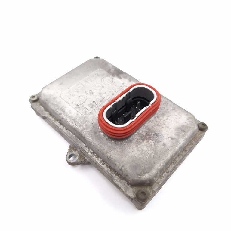 Calculator / Modul Mercedes-Benz Cls (C219) 2004-2010 Cls 500 (219.375) M 113.967 Benzina Afs / Cornering A0028206026, 5Df00870400, 74284700, 5Df008704-00, 255880 Hella
