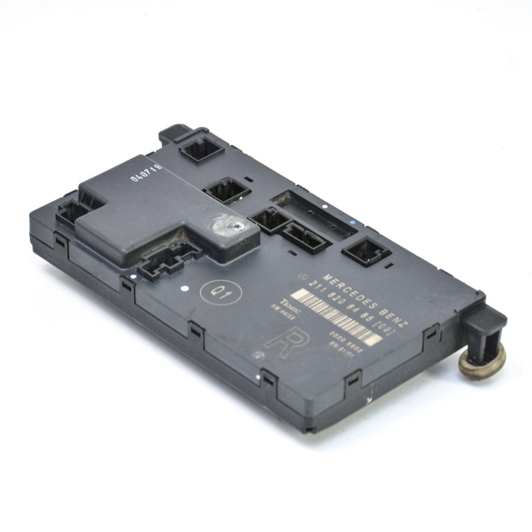 Calculator / Modul Mercedes-Benz E-CLASS (W210) 1995 - 2003 2118208485