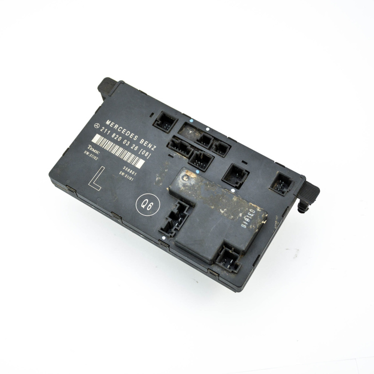 Calculator / Modul Mercedes-Benz E-CLASS (W211) 2002 - 2009 2118200326