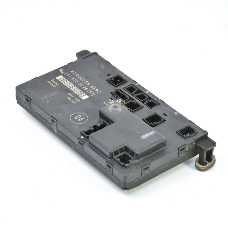 Calculator / Modul Mercedes-Benz E-CLASS (W211) 2002 - 2009 2118701126