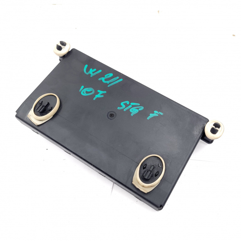 Calculator / Modul Mercedes-Benz E-Class (W211) 2002-2009 Usa / Portiera 2118208185, 211820818501, 211 820 81 85, 00401298 Temic