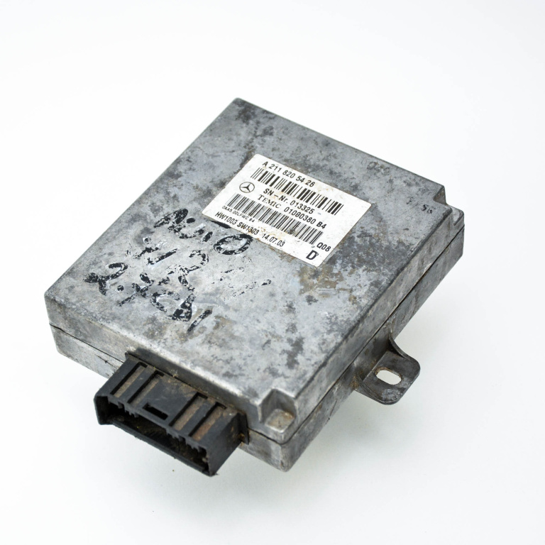 Calculator / Modul Mercedes-Benz E-CLASS (W211) 2002 - 2009 A2118205426