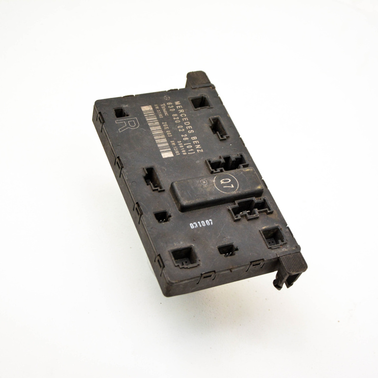Calculator / Modul Mercedes-Benz VITO / VIANO (W639) 2003 - 2014 6398200226