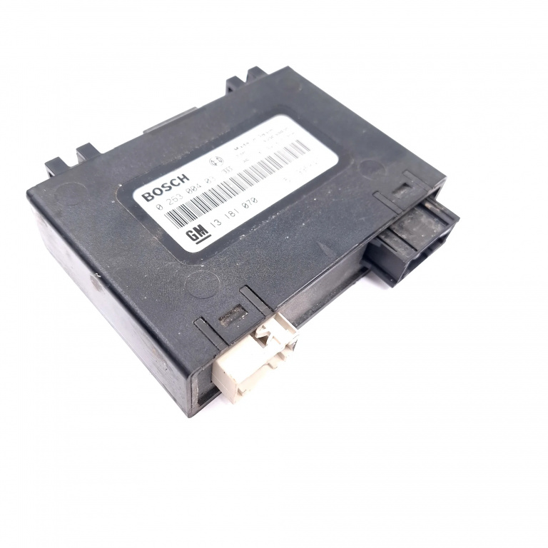Calculator Modul Parcare Opel Vectra C 2002-2008 13181070, 0263004031, 511995847, 1039E00835 Bosch