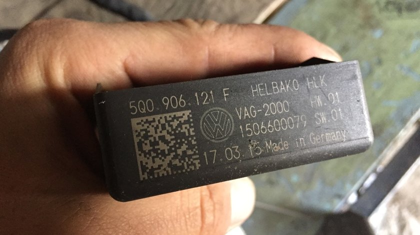 Calculator modul pompa motorina Vw Golf 7 2013 2014 2015 2016
