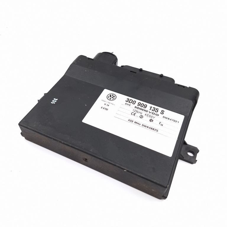 Calculator / Modul Porsche Cayenne (9Pa, 955) 2002-2010 4.5I Turbo 4850 Benzina Keyless Kessy 3D0909135S, 5Wk47021, 3D0909135 S, 3D0 909 135 S, 5Wk48825, S6700 Siemens Vdo