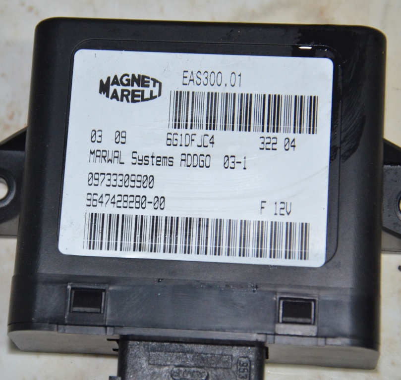 Calculator modul releu pompa motorina Peugeot 407 / 9647428280
