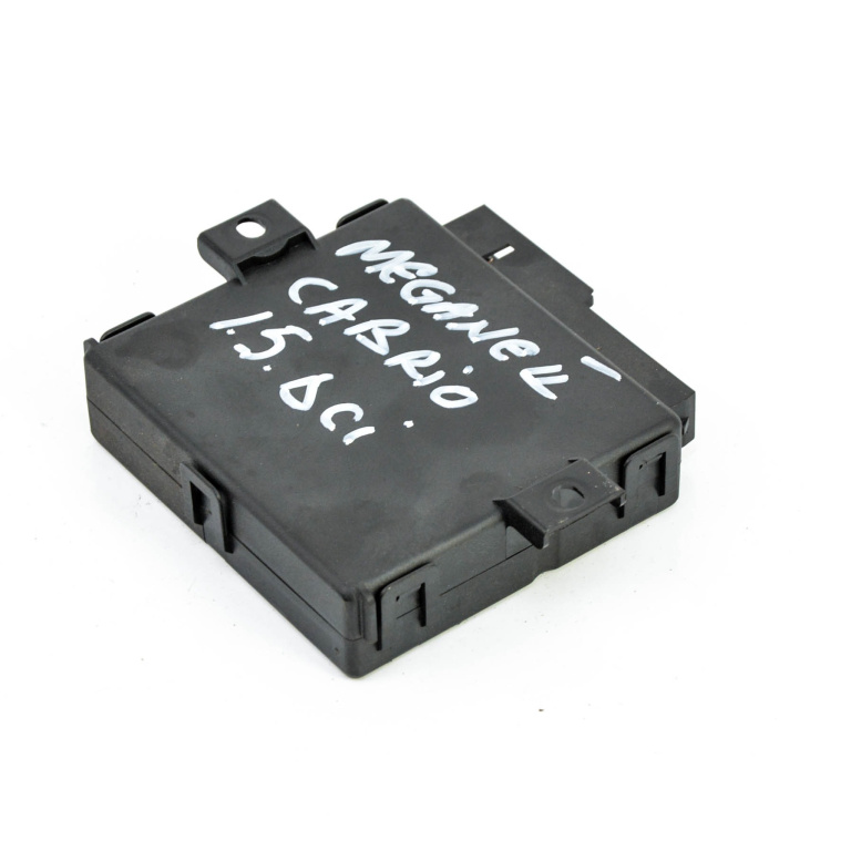 Calculator / Modul Renault MEGANE 2 2002 - 2010 Motorina 8200149739