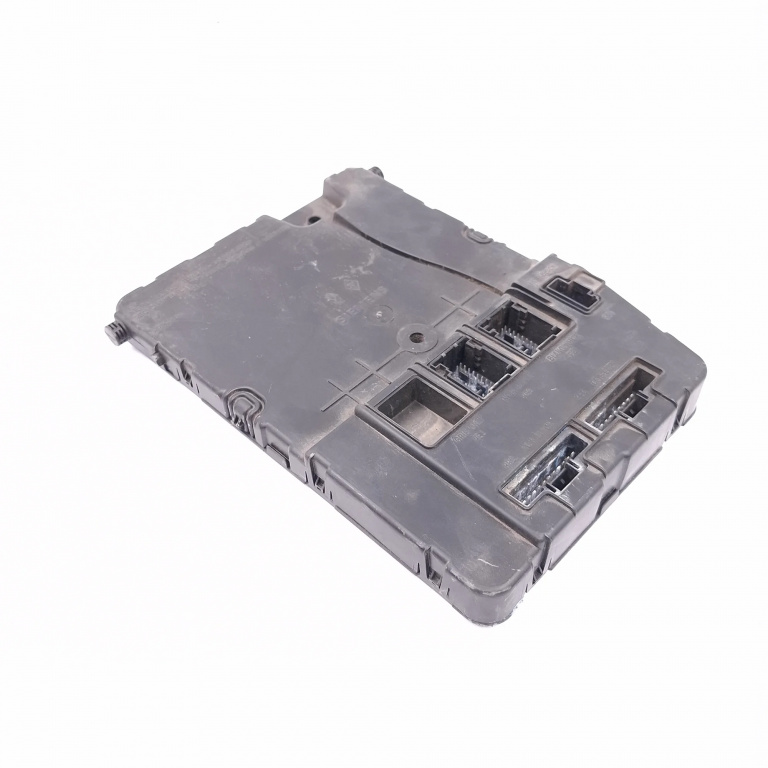 Calculator / Modul UCH Renault MEGANE 2 2002 - 2010 Benzina 8200780018A, U118400150K, U11 840 0150 K, UCH N2 Light Int, UCHN2lightint, U118400150