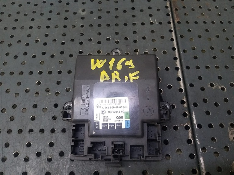 Calculator modul usa dreapta fata mercedes a class w169 a1699000600 1001704200