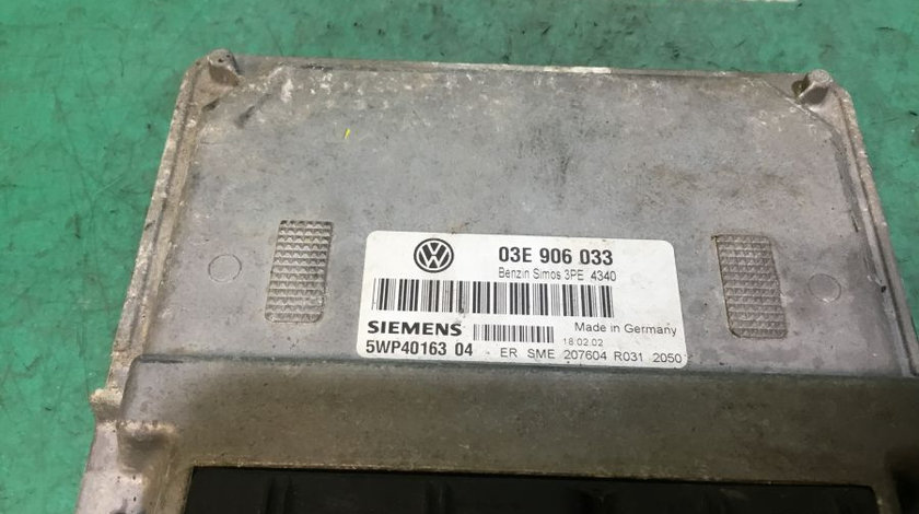 Calculator Motor 03e906033 1.2 Benzina,motor Azq Volkswagen POLO 9N 2001