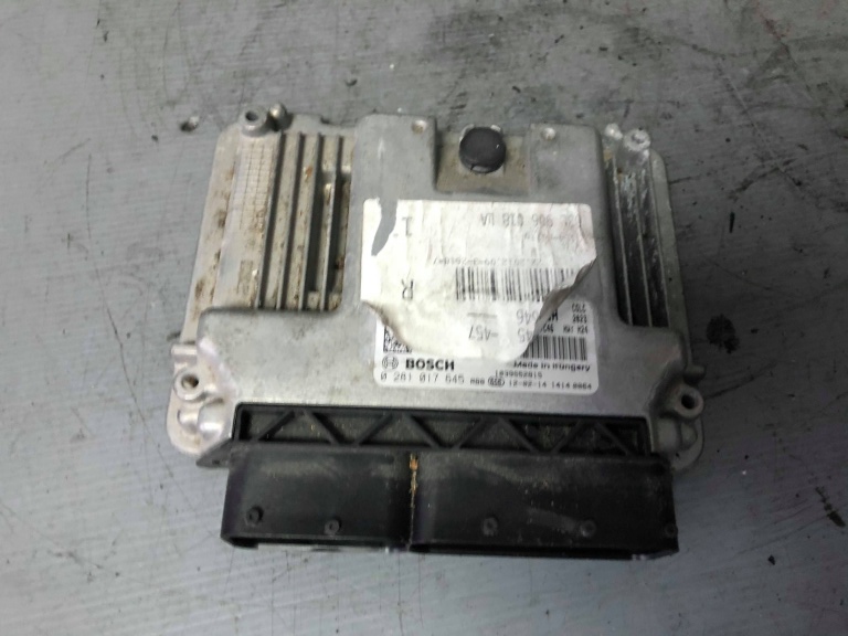 Calculator motor 2.0 tdi audi a6 c7 4g 03l906018la 03l906018 0281017645