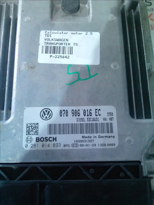 Calculator motor 2.5 TDI VOLKSWAGEN TRANSPORTER T5