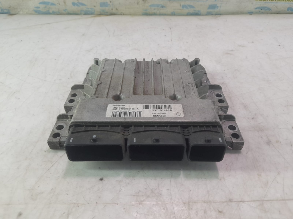 Calculator motor 237101496R 1.5 dci K9K896 Dacia Duster [2010 - 2013] 1.5 dci K9K896