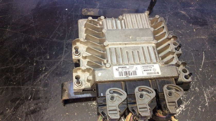 Calculator Motor 8200804775 1.5 DCI Renault SCENIC II JM0/1 2003