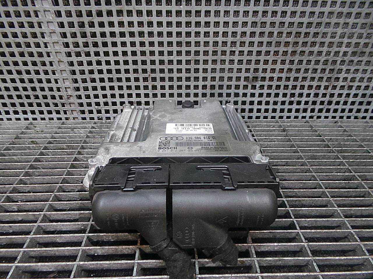 CALCULATOR MOTOR AUDI A4 A4 2.0 TDI - (2004 2007)