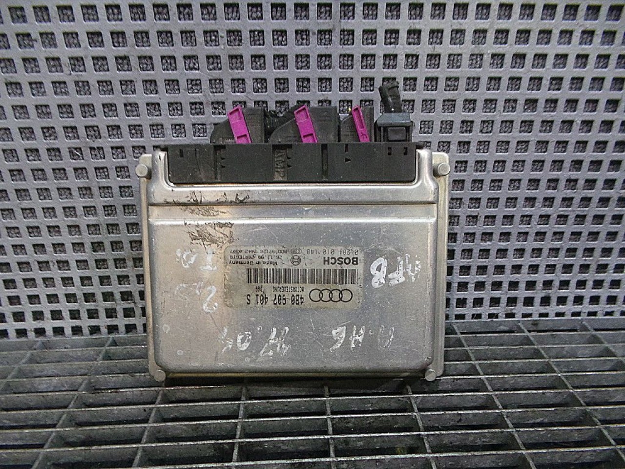 CALCULATOR MOTOR AUDI A6 A6 2.5 TDI - (1997 2001)