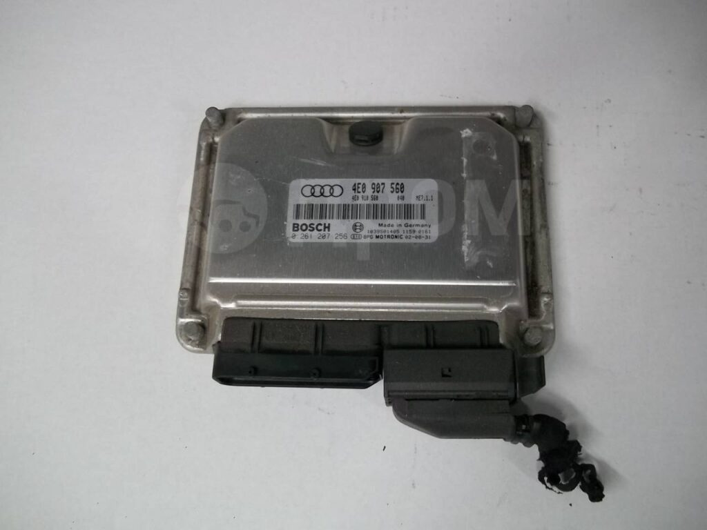 Calculator Motor AUDI A8, 0261207256, 4E