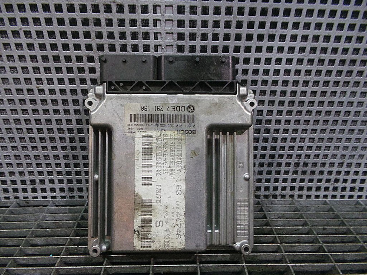 CALCULATOR MOTOR BMW SERIA 3 E 46 2.0 D - (2001 2004)