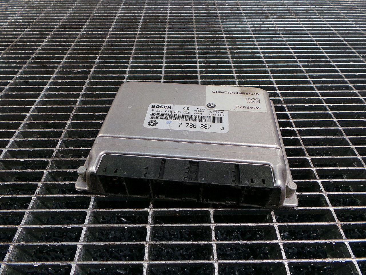 CALCULATOR MOTOR BMW SERIA 3 E 46 SERIA 3 E 46 2.0 D - (1998 2001)
