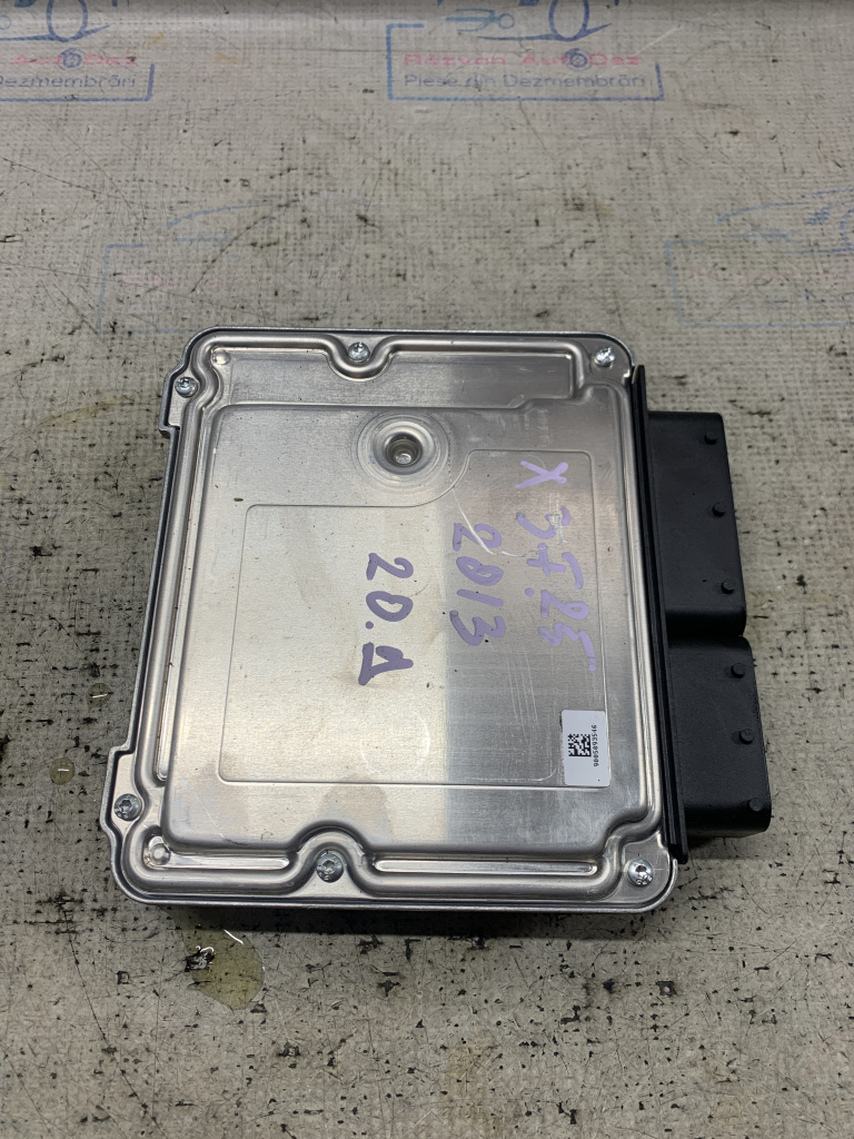 Calculator motor BMW X3 F25 2.0 Motorina 2013, 851847701