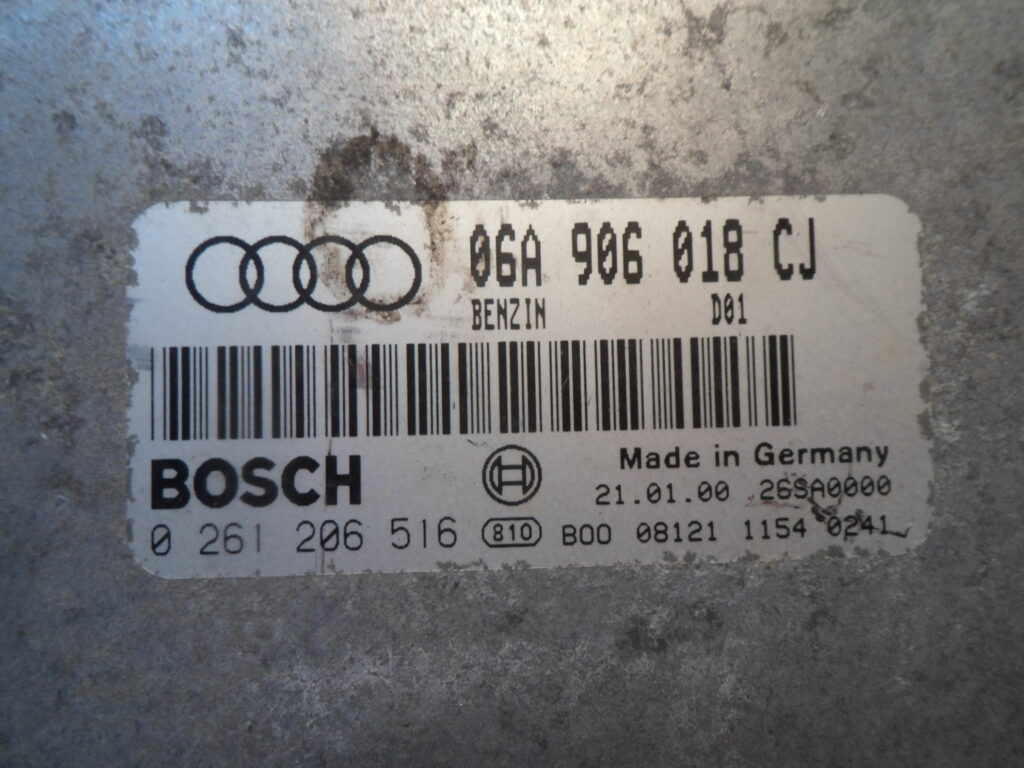 Calculator Motor BOSCH AUDI A3 0 261 206 516 / 0261206516 / 06A 906 018 CJ / 06A906018CJ0 261 206 516 / 0261206516 / 06A 906 018 CJ / 06A906018CJ