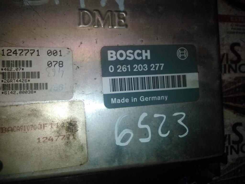Calculator Motor BOSCH BMW 318 E36 0 261 203 277 / 0261203277 / 12477710 261 203 277 / 0261203277 / 1247771