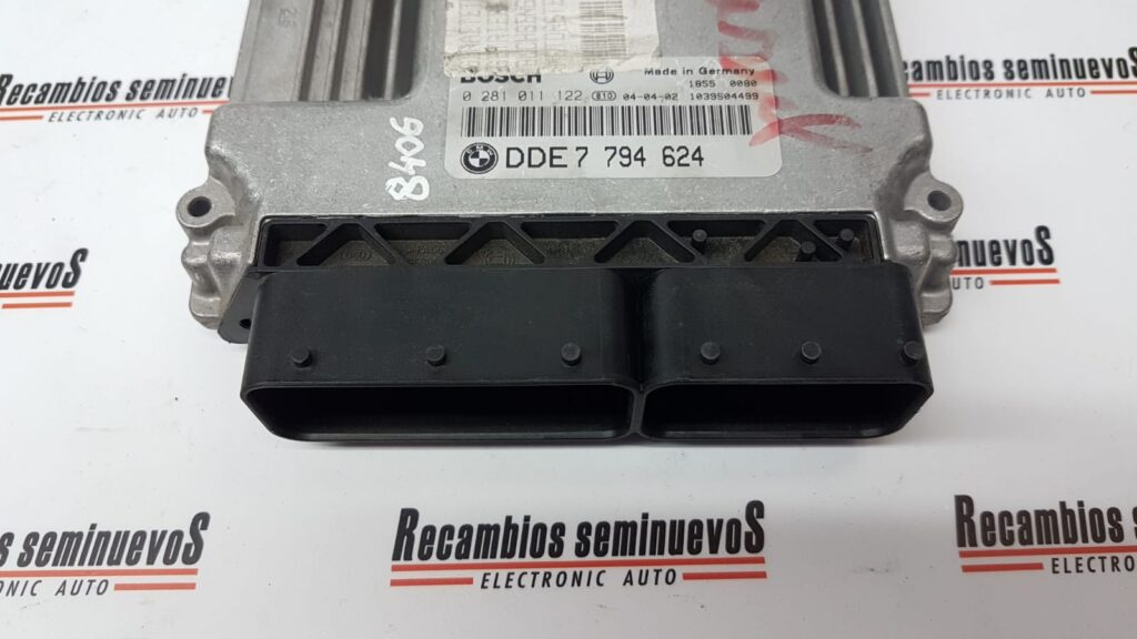 Calculator Motor BOSCH BMW 320 0 281 011 122 / 0281011122 / 7 794 624 / 7794624,