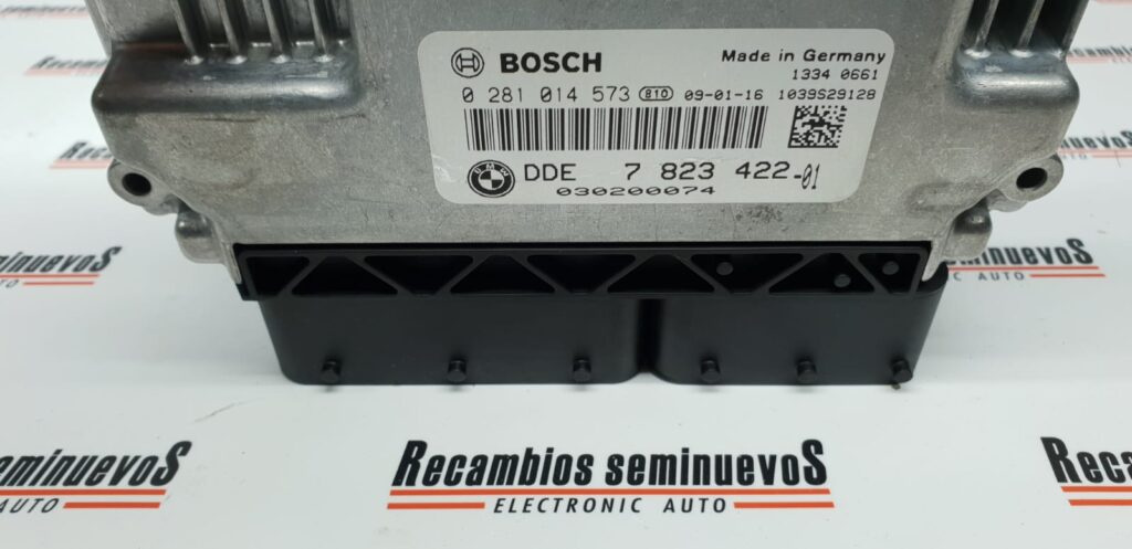 Calculator Motor BOSCH BMW 320 0 281 014 573 / 0281014573 / 7 823 422-01 / 7 823 422 01 / 7823422010 281 014 573 / 0281014573 / 7 823 422-01 / 7 823 422 01 / 782342201