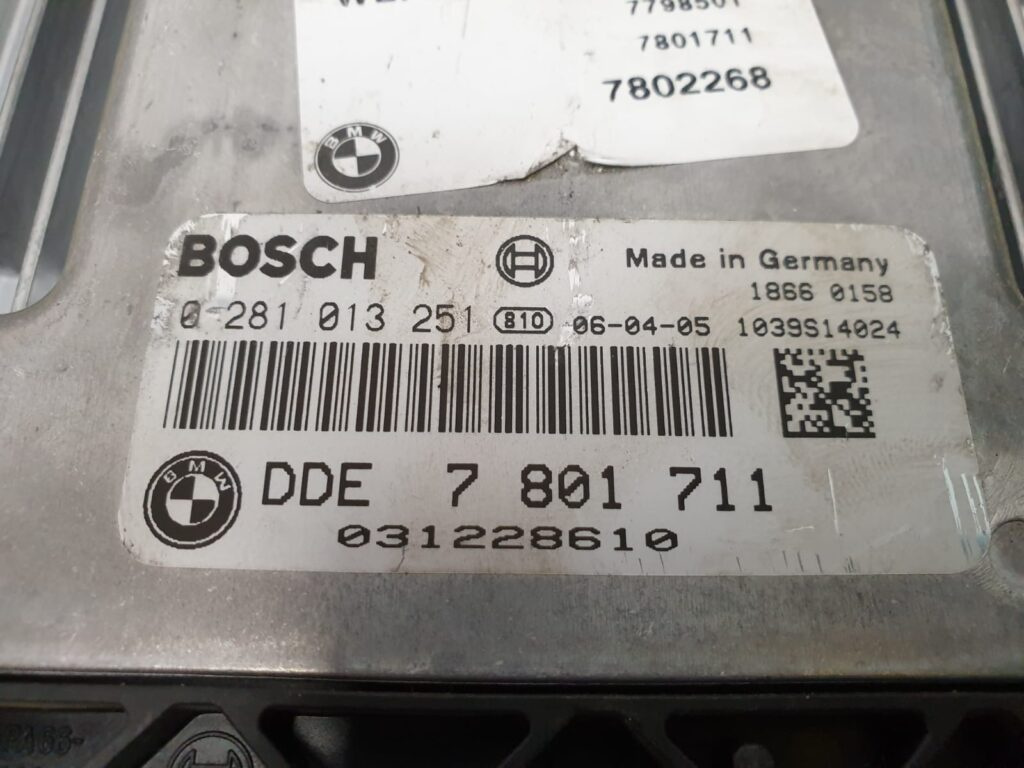 Calculator Motor BOSCH BMW E90 0 281 013 251 / 0281013251 / 78017110 281 013 251 / 0281013251 / 7801711