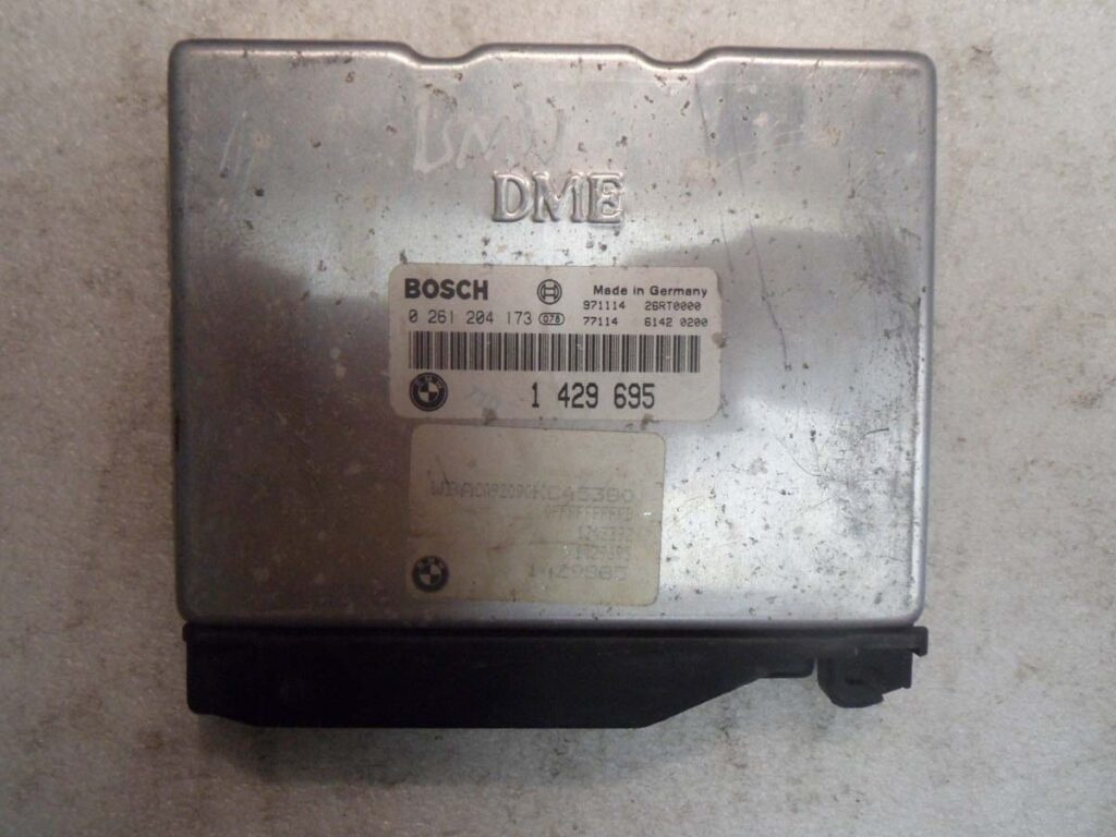 Calculator Motor BOSCH BMW SERIE 3 0 261 204 173 / 0261204173 / 1 429 695 / 14296950 261 204 173 / 0261204173 / 1 429 695 / 1429695