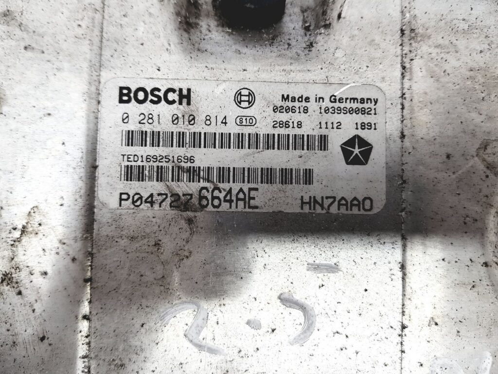 Calculator Motor BOSCH CHRYSLER VOYAGER 0 281 010 814 / 0281010814 / P04727 664AE / P04727664AE / HN7AA00 281 010 814 / 0281010814 / P04727 664AE / P04727664AE / HN7AA0