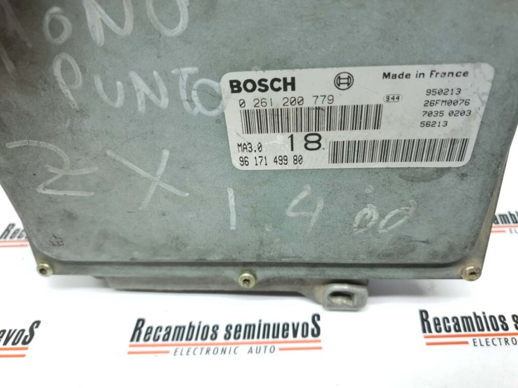 Calculator Motor BOSCH CITROEN ZX 0 261 200 779 / 0261200779 / 96 171 499 80 / 9617149980 / MA300 261 200 779 / 0261200779 / 96 171 499 80 / 9617149980 / MA30