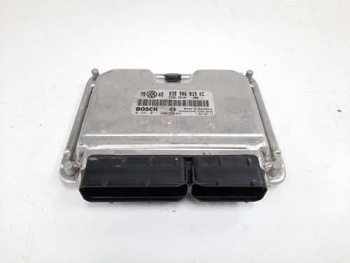 Calculator motor Bosch, cod 038906019KC, 0281011204, Vw Passat Variant (3B6) 1.9 TDI, AVB (idi:49156...