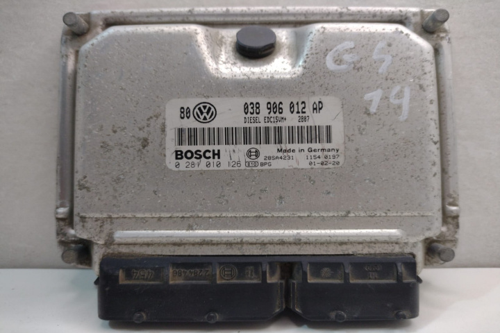 Calculator Motor Bosch ECU 0281010126 / 038906012AP / 28SA4231 Volkswagen VW Golf 4 [1997 - 2006]
