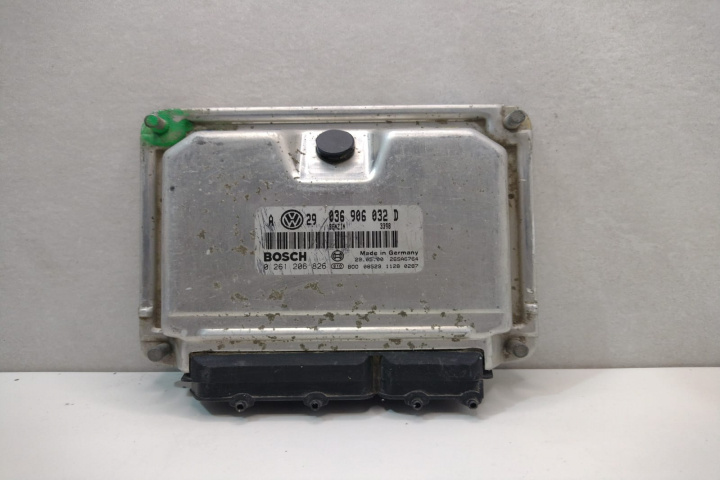 Calculator Motor Bosch ECU 036906032D / 0261206826 Volkswagen VW Golf 4 [1997 - 2006]