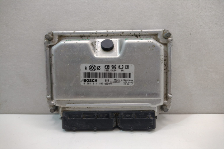 Calculator Motor Bosch ECU 038906019KH / 0281011195 / 1039S01971 Volkswagen VW Golf 4 [1997 - 2006]