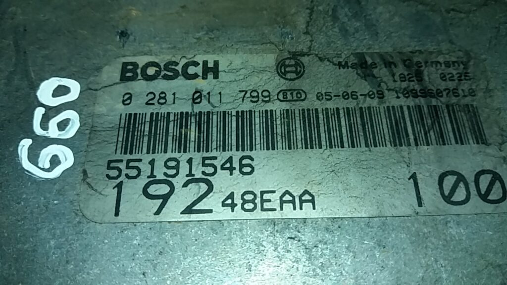 Calculator Motor BOSCH FIAT STILO 0 281 011 799 / 0281011799 / 551915460 281 011 799 / 0281011799 / 55191546