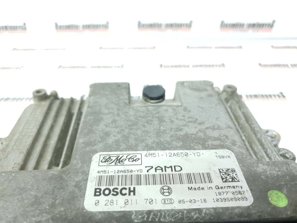 Calculator Motor BOSCH FORD FOCUS 0 281 011 701 / 0281011701 / 4M51-12A650-YD / 4M51 12A650 YD / 4M5112A650YD0 281 011 701 / 0281011701 / 4M51-12A650-YD / 4M51 12A650 YD / 4M5112A650YD