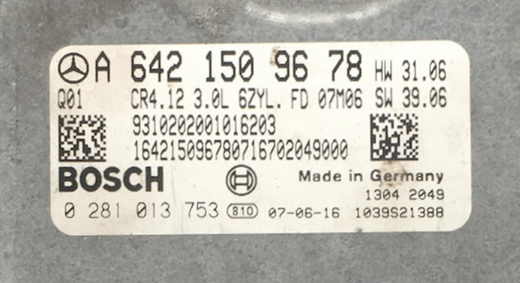 Calculator Motor BOSCH MERCEDES-BENZ ML 0 281 013 753 / 0281013753 / A 642 150 96 78 / A6421509678 / CR4 12 / CR412 / 3 0L / 30L0 281 013 753 / 0281013753 / A 642 150 96 78 / A6421509678 / CR4 12 / CR412 / 3 0L / 30L