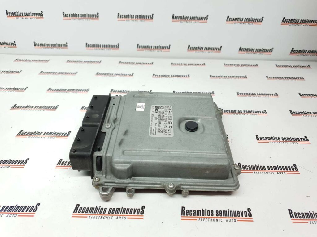 Calculator Motor BOSCH MERCEDES-BENZ SPRINTER 0 281 015 053 / 0281015053 / A 646 150 63 72 / A6461506372 / HW 31 06 / HW3106 / SW 24 07 / SW2407 / CR4 20 / CR4200 281 015 053 / 0281015053 / A 646 150 63 72 / A6461506372 / HW 31 06 / HW3106 / SW 24 07