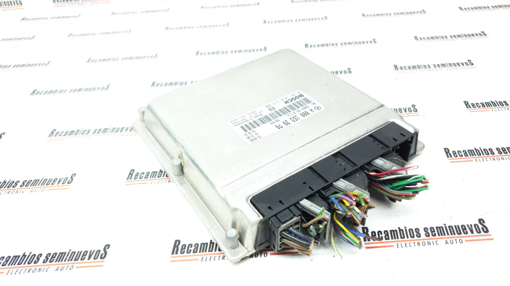Calculator Motor BOSCH MERCEDES-BENZ SPRINTER 0 281 010 915 / 0281010915 / A 000 153 39 79 / A0001533979 / HW 14 / HW14 / SW 26 01 / SW2601 / CR2 35 / CR2350 281 010 915 / 0281010915 / A 000 153 39 79 / A0001533979 / HW 14 / HW14 / SW 26 01 / SW2601
