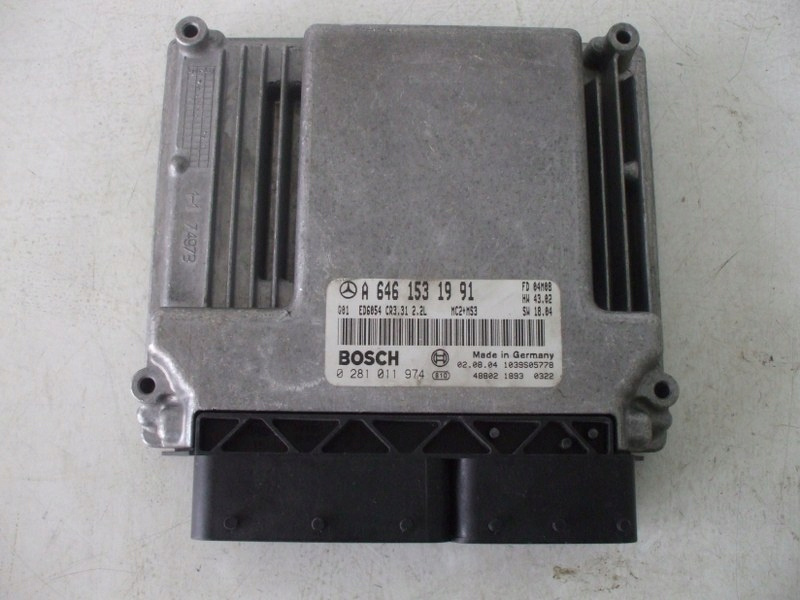 Calculator Motor BOSCH MERCEDES-BENZ VITO 0 281 011 974 / 0281011974 / A 646 153 19 91 / A6461531991 / CR3 31 / CR331 / 2 2L / 22L0 281 011 974 / 0281011974 / A 646 153 19 91 / A6461531991 / CR3 31 / CR331 / 2 2L / 22L