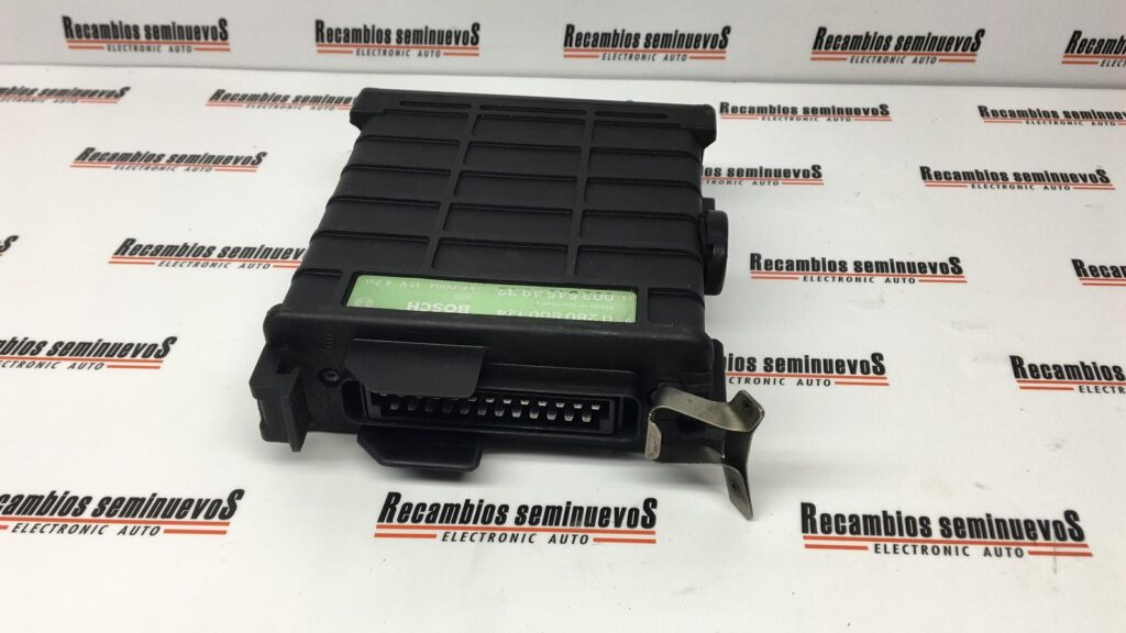 Calculator Motor BOSCH MERCEDES-BENZ W201 0 280 800 124 / 0280800124 / 003 545 49 32 / 00354549320 280 800 124 / 0280800124 / 003 545 49 32 / 0035454932