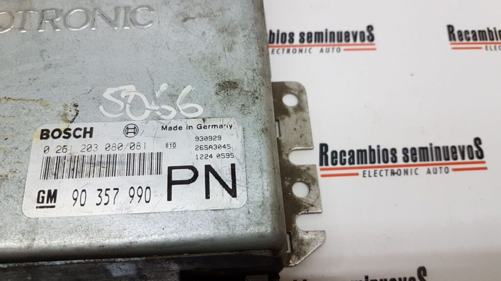 Calculator Motor BOSCH OPEL VECTRA 0261203080 081 / 0261203080081 / 90 357 990 / 903579900261203080 081 / 0261203080081 / 90 357 990 / 90357990
