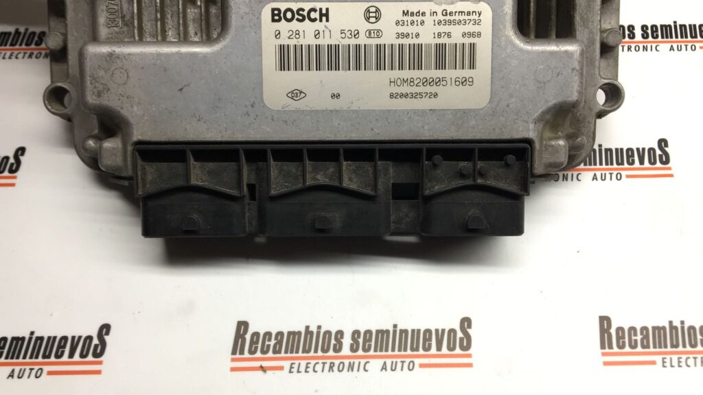 Calculator Motor BOSCH OPEL VIVARO 0 281 011 530 / 0281011530 / HOM 8200051609 / HOM8200051609 / 82003257200 281 011 530 / 0281011530 / HOM 8200051609 / HOM8200051609 / 8200325720