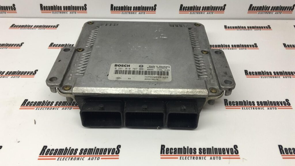 Calculator Motor BOSCH RENAULT MASTER 3 0 281 010 787 / 0281010787 / 8200091428 / 82001321750 281 010 787 / 0281010787 / 8200091428 / 8200132175